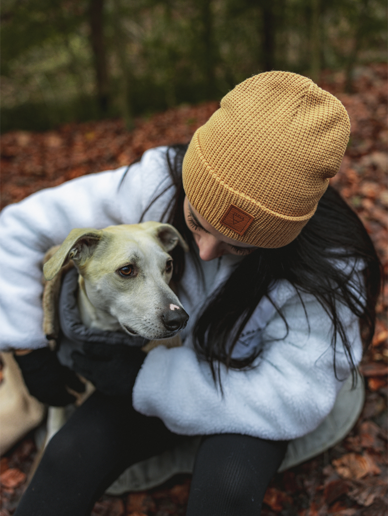 BEANIE BEIGE