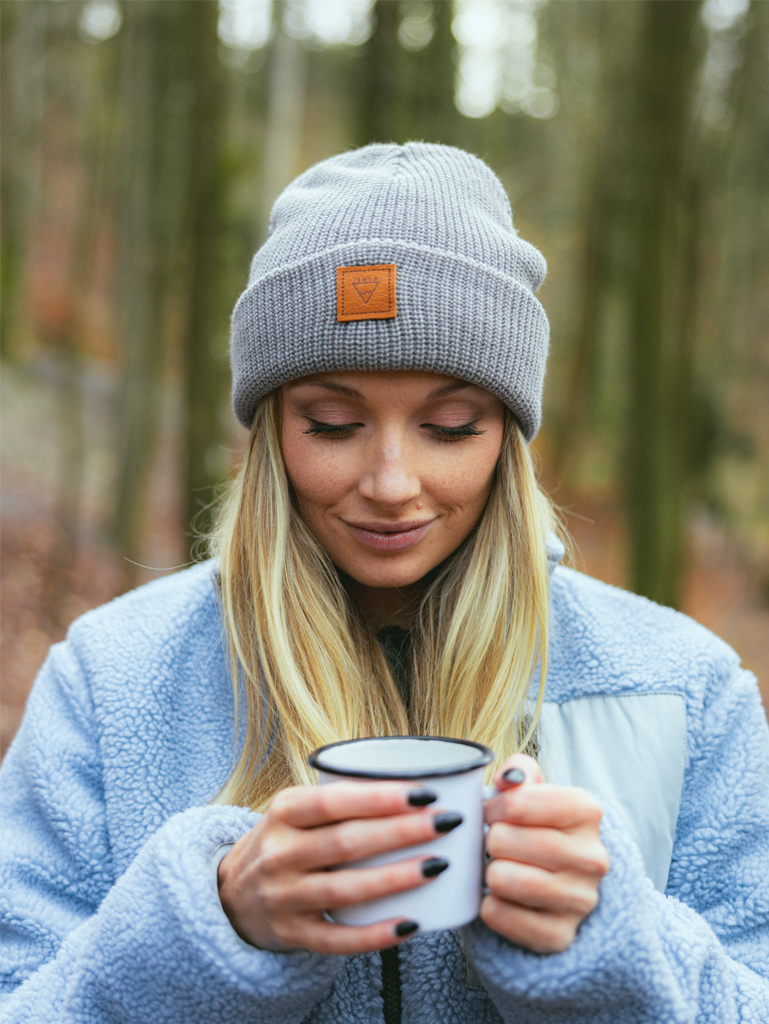 BEANIE GREY